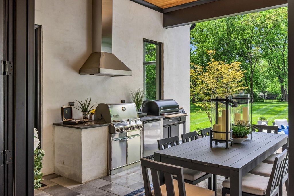 Secluded Oasis of Modern Living on Expansive 2.21 Acre Estate in Brentwood, Tennessee Priced at $5,299M