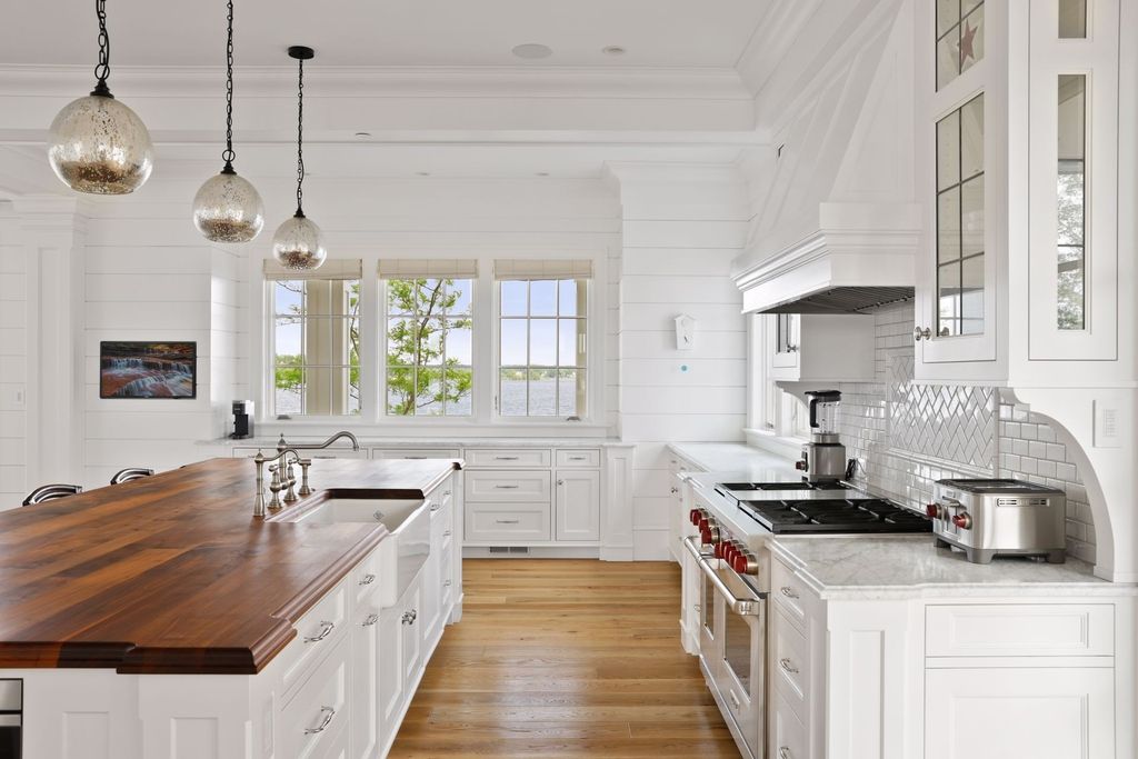 Spectacular Private Peninsula Estate with 1,700' Frontage on Wayzata Bay, Minnesota - Listed at $14.75 Million
