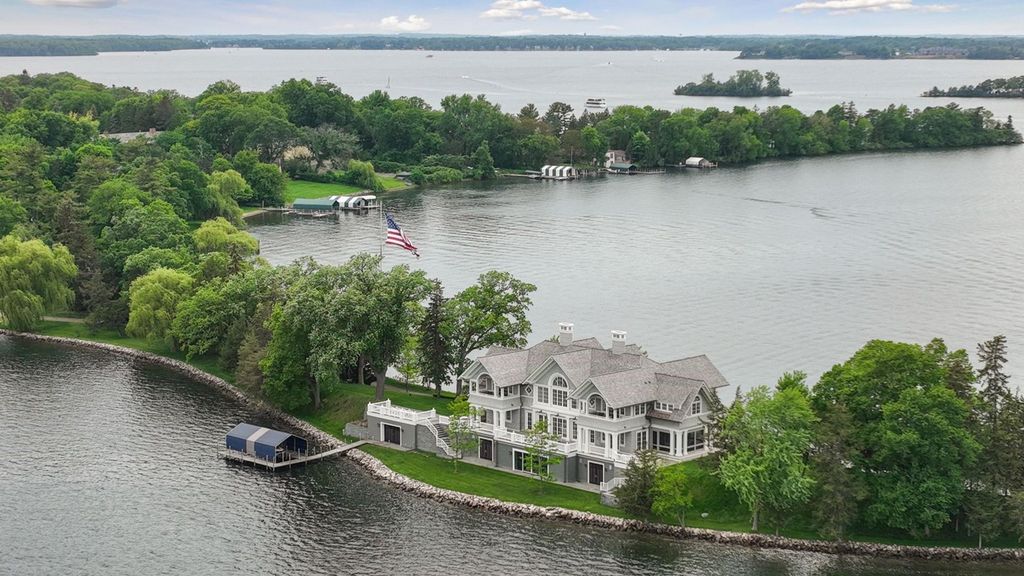 Spectacular Private Peninsula Estate with 1,700' Frontage on Wayzata Bay, Minnesota - Listed at $14.75 Million