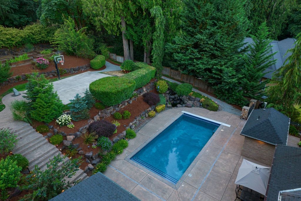 Tuscan-Inspired Luxury Home with Modern Amenities in Serene Vancouver, Washington Listed at $2.1 Million