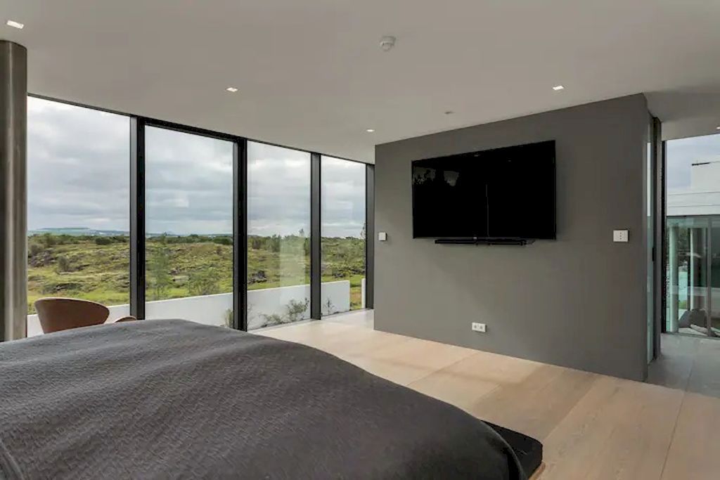 White Villa Iceland, a Gorgeous Villa with amazing, unique design & quality