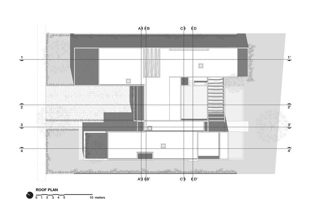 Winter House Features Harmonious interaction with the Exterior by LAAR