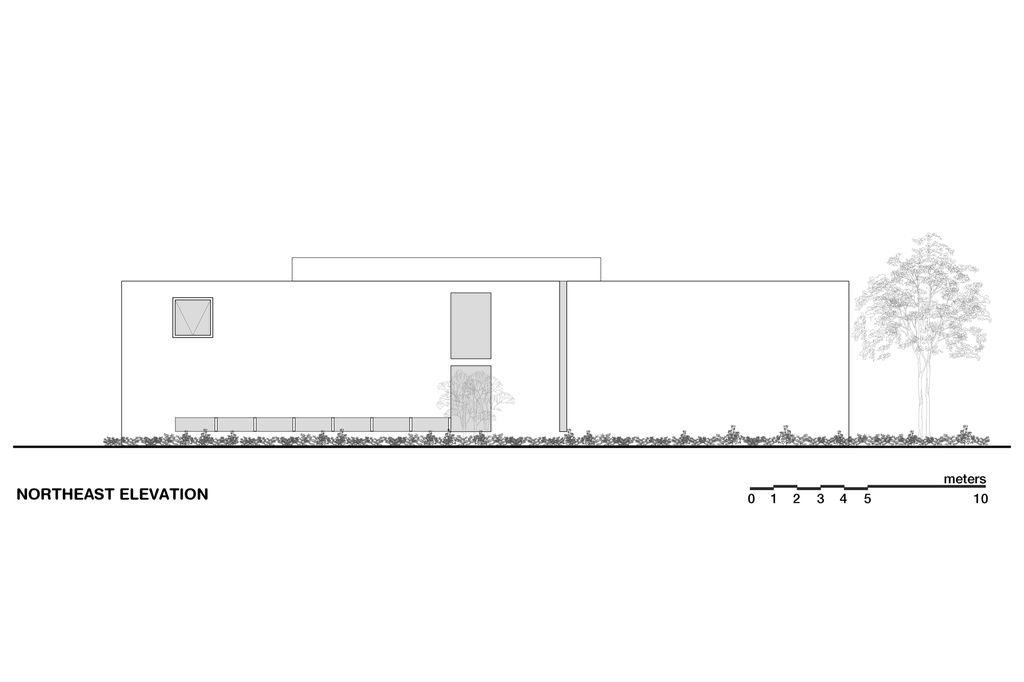 Winter House Features Harmonious interaction with the Exterior by LAAR