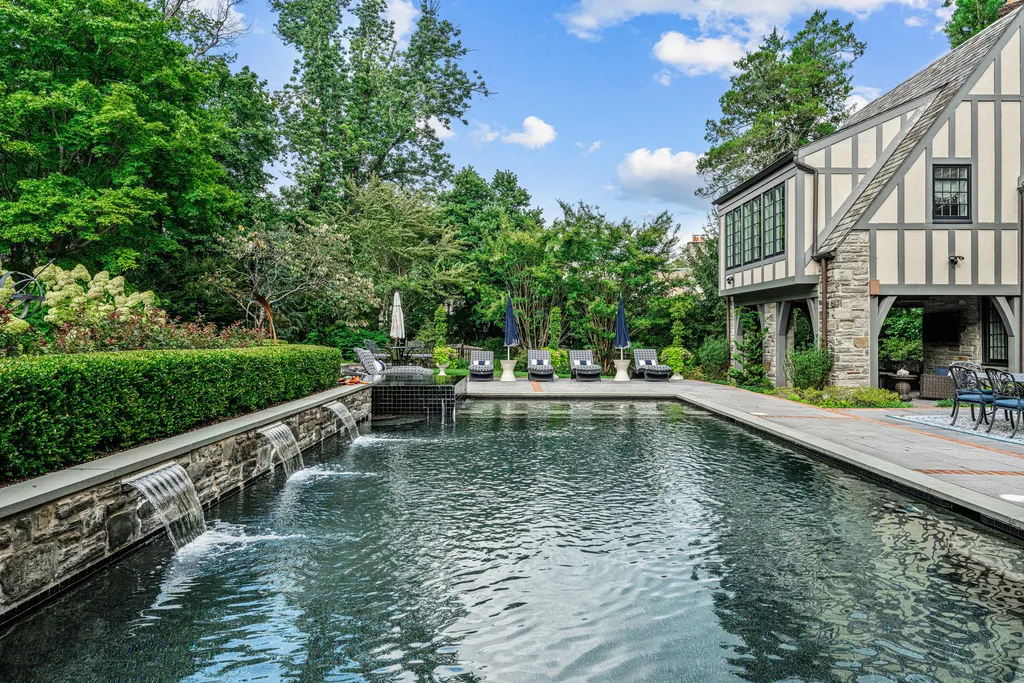 1 Blakeley Road Home in Haverford, Pennsylvania. Step into the elegance of the 1930s with this captivating residence nestled in the sought-after Merion Golf neighborhood. Meticulously renovated with sophistication, the home boasts beautiful materials, exquisite craftsmanship, and luminous designs throughout. 