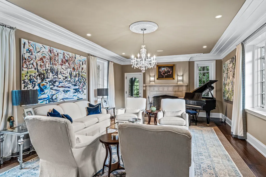 1 Blakeley Road Home in Haverford, Pennsylvania. Step into the elegance of the 1930s with this captivating residence nestled in the sought-after Merion Golf neighborhood. Meticulously renovated with sophistication, the home boasts beautiful materials, exquisite craftsmanship, and luminous designs throughout. 