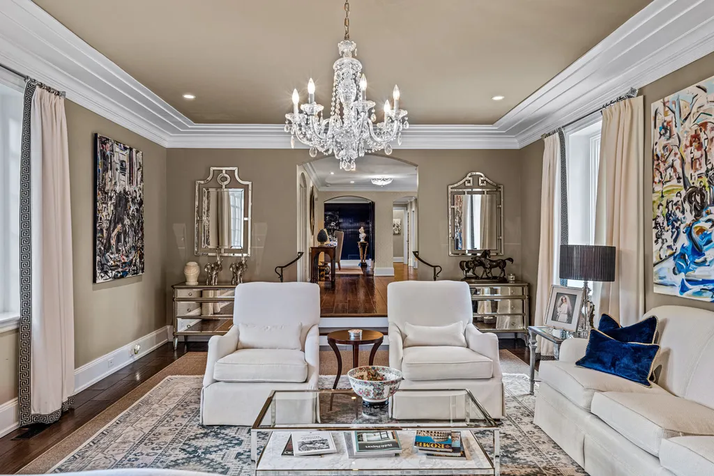 1 Blakeley Road Home in Haverford, Pennsylvania. Step into the elegance of the 1930s with this captivating residence nestled in the sought-after Merion Golf neighborhood. Meticulously renovated with sophistication, the home boasts beautiful materials, exquisite craftsmanship, and luminous designs throughout. 