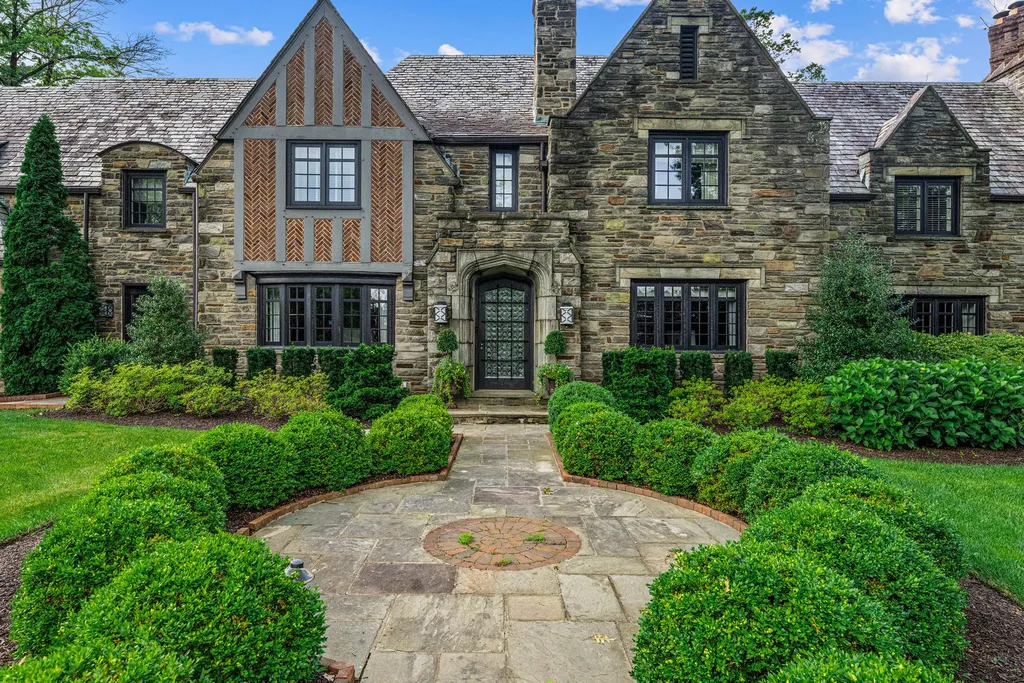 1 Blakeley Road Home in Haverford, Pennsylvania. Step into the elegance of the 1930s with this captivating residence nestled in the sought-after Merion Golf neighborhood. Meticulously renovated with sophistication, the home boasts beautiful materials, exquisite craftsmanship, and luminous designs throughout. 