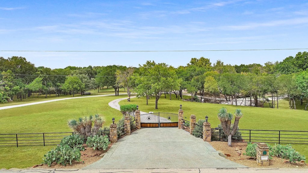1300 Brush Creek Rd Argyle TX 76226 12