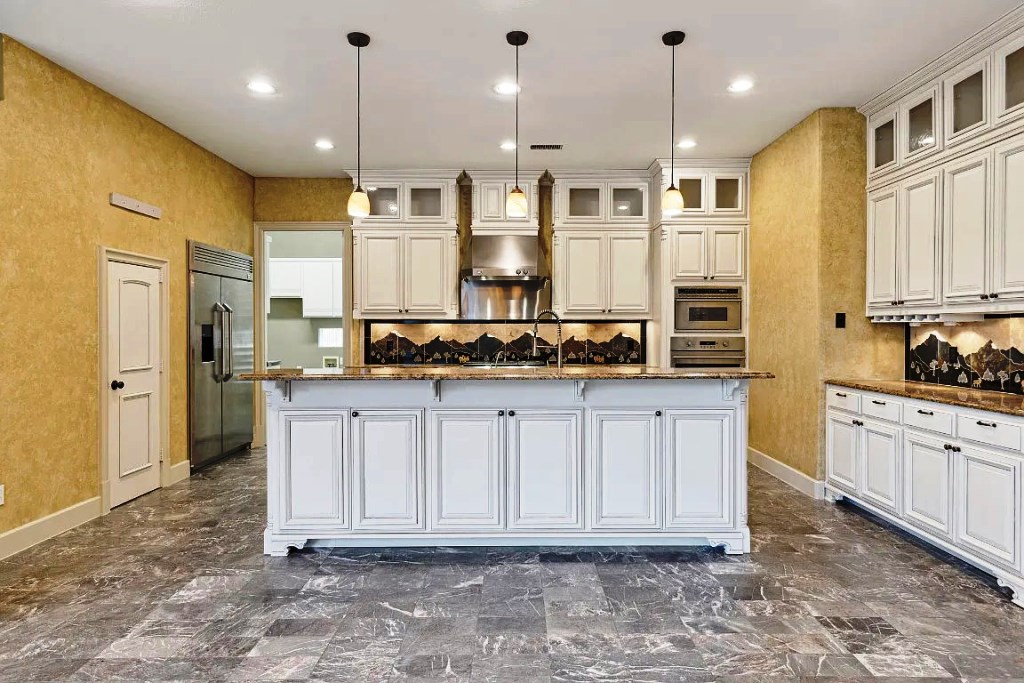 1502 Noble Way Flower Mound TX 75022 5