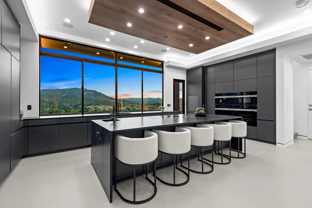 28888 Lake Vista Drive Home in Agoura Hills, California. Welcome to the exclusive ''Lake Vista Estate'' in Malibou Lake, offering a one-of-a-kind trophy masterpiece with breathtaking jet liner views unmatched in Southern California. This brand new European Contemporary home, designed by GoDesign21, features over 6500 square feet of luxurious living space on 3.41 acres of complete privacy in the Santa Monica mountains. 