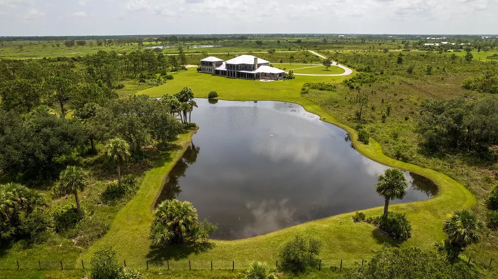3160 NE 233rd Trial Okeechobee Florida 6