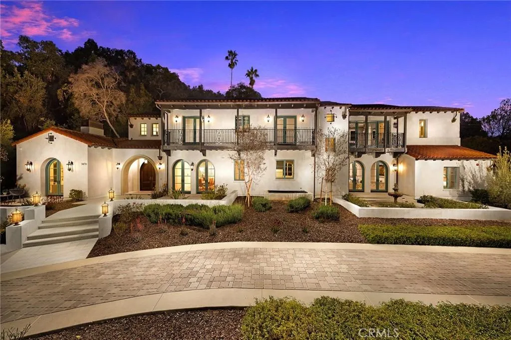 470 Virginia Road Home in San Marino, California. Discover the epitome of modern luxury living in this brand new San Marino home. Built by Rykadan Intl, designed by ilustracion by Jake, and developed by Bowden Development, this 8000 sqft estate offers impeccable finishes, high-end amenities, and an expansive outdoor oasis. With 6 bedrooms, 7.5 baths, a state-of-the-art home theater, gym, and pool, this is the ultimate in convenience and comfort.