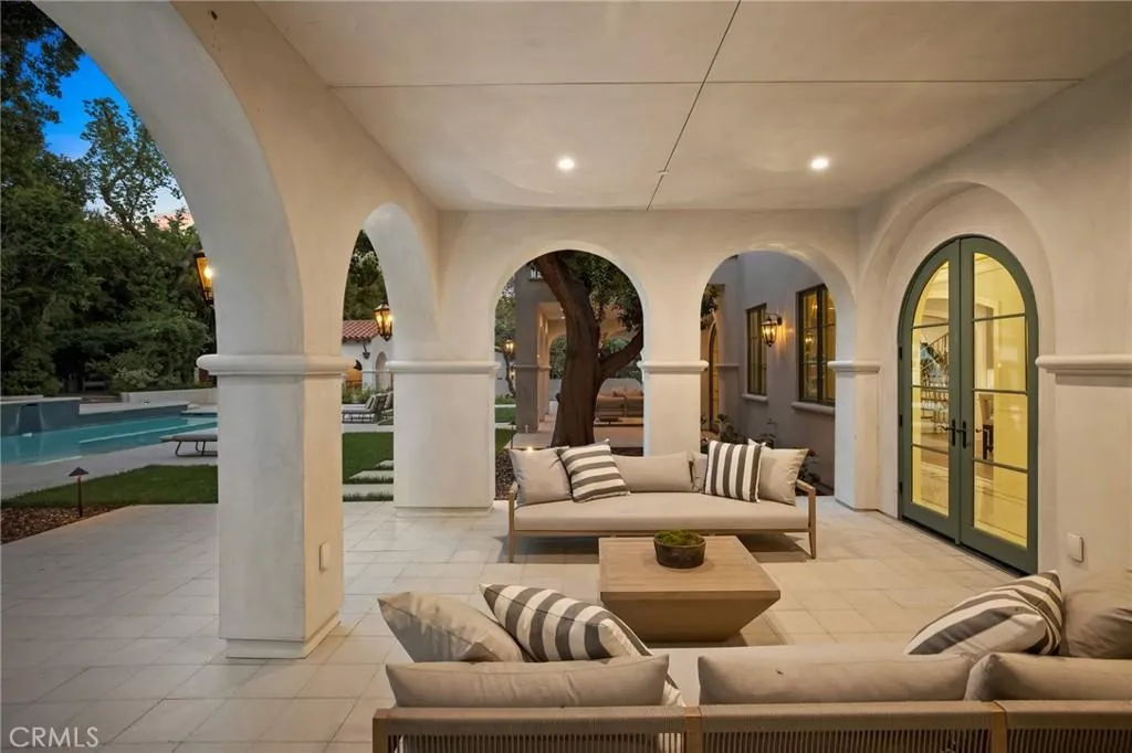 470 Virginia Road Home in San Marino, California. Discover the epitome of modern luxury living in this brand new San Marino home. Built by Rykadan Intl, designed by ilustracion by Jake, and developed by Bowden Development, this 8000 sqft estate offers impeccable finishes, high-end amenities, and an expansive outdoor oasis. With 6 bedrooms, 7.5 baths, a state-of-the-art home theater, gym, and pool, this is the ultimate in convenience and comfort.