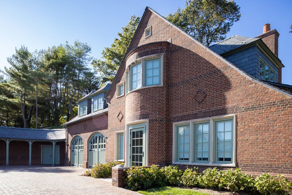 $49 Million Centre Island, New York Waterfront Paradise: A Truly Unrivaled 26-Acre Estate