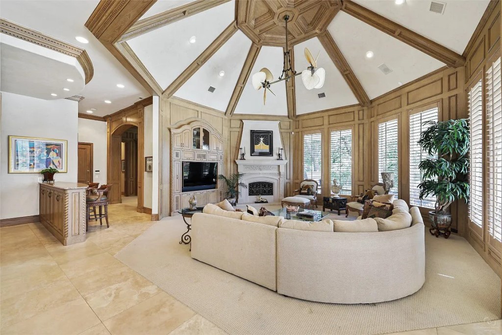 6001 Chamberlyne Dr Frisco TX 75034 23