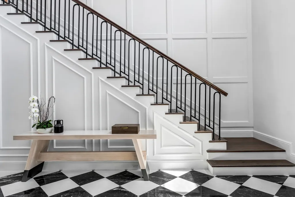 8840 SW 61st Court Home in Pinecrest, Florida. Explore this exquisite European-inspired home in N. Pinecrest, boasting 7 bedrooms and 7.5 bathrooms. From the formal living room with a wine cellar to the showstopper kitchen, this residence exudes elegance and sophistication.