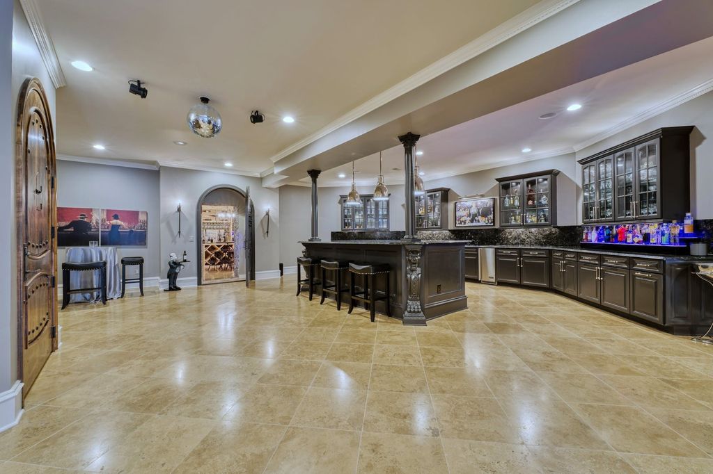 Captivating Regal Retreat: Exquisite Home with Lush Grounds in Leesburg's Beacon Hill, Virginia - Asking Price $3.1 Million