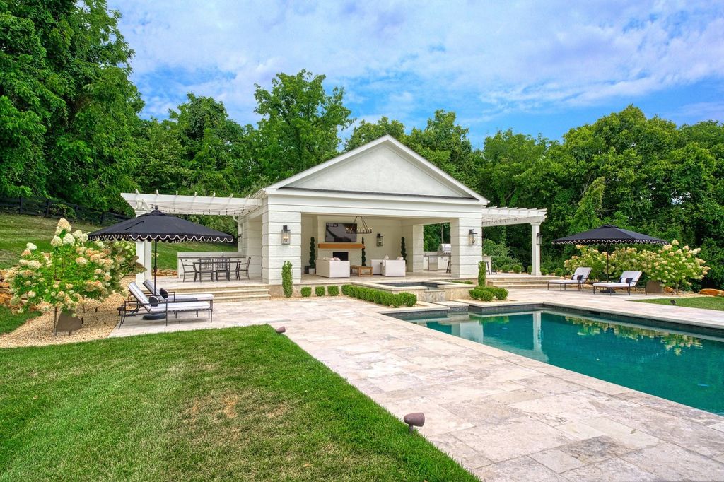 Captivating Regal Retreat: Exquisite Home with Lush Grounds in Leesburg's Beacon Hill, Virginia - Asking Price $3.1 Million