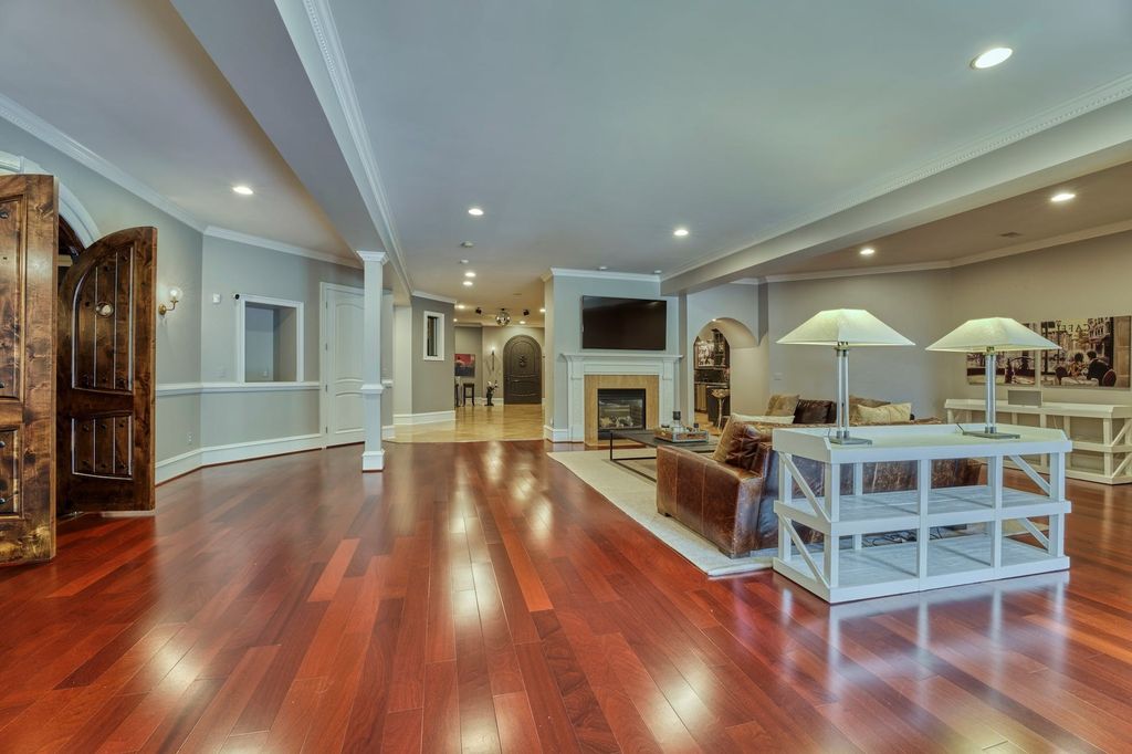 Captivating Regal Retreat: Exquisite Home with Lush Grounds in Leesburg's Beacon Hill, Virginia - Asking Price $3.1 Million