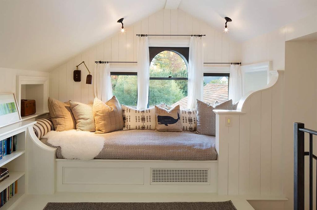 Gray Gables House, a Magnificent Estate by Ken Linsteadt Architects