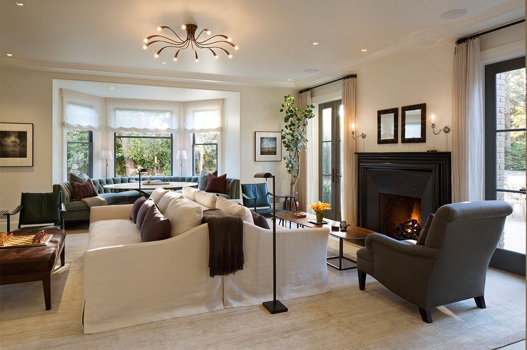 Gray Gables House, a Magnificent Estate by Ken Linsteadt Architects