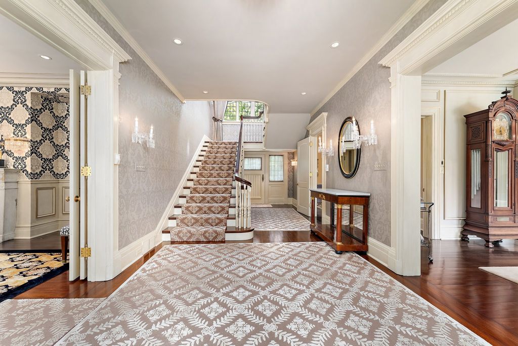 Harmonizing Timeless Charm with Modern Elegance: A French Tudor Masterpiece in Sewickley, Pennsylvania, Offered at $4.75 Million