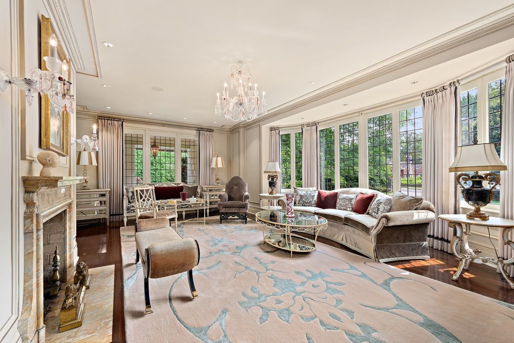 Harmonizing Timeless Charm with Modern Elegance: A French Tudor Masterpiece in Sewickley, Pennsylvania, Offered at $4.75 Million
