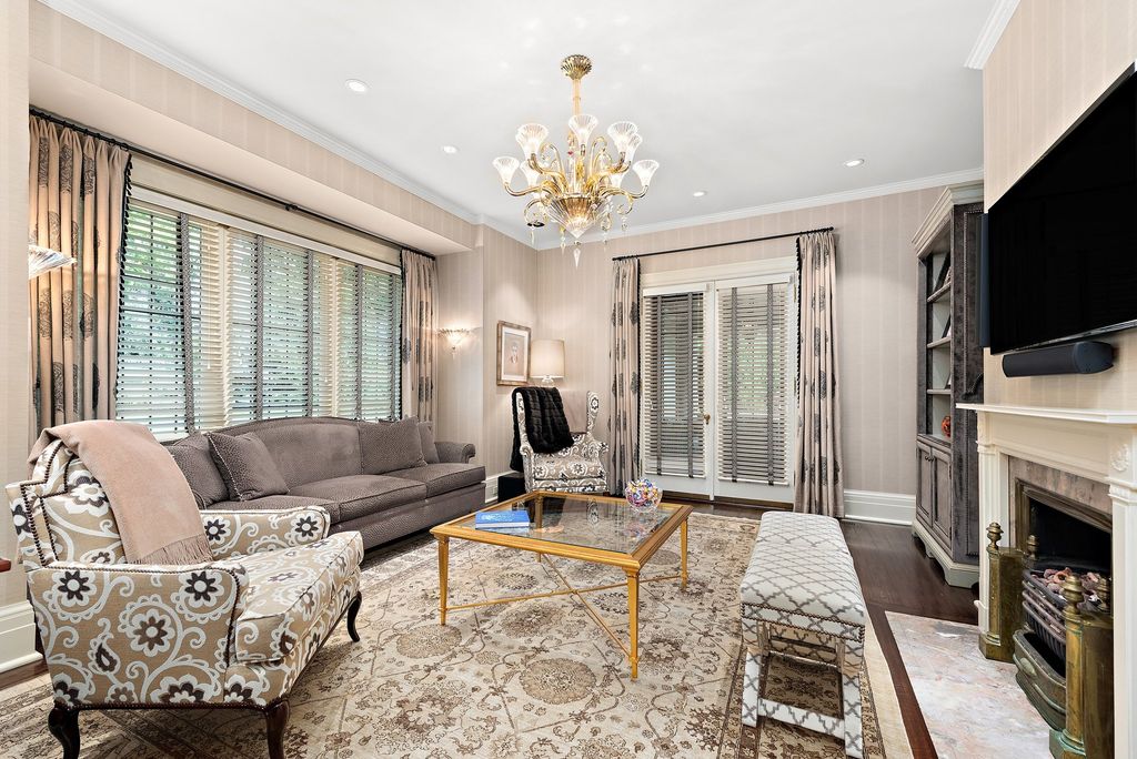 Harmonizing Timeless Charm with Modern Elegance: A French Tudor Masterpiece in Sewickley, Pennsylvania, Offered at $4.75 Million