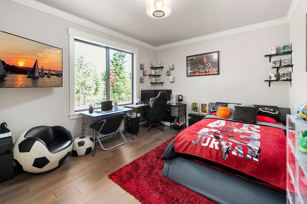 Home in Auburn, Washington Offered at $3.199 Million: A Seamless Blend of Contemporary Design and Ultimate Elegance