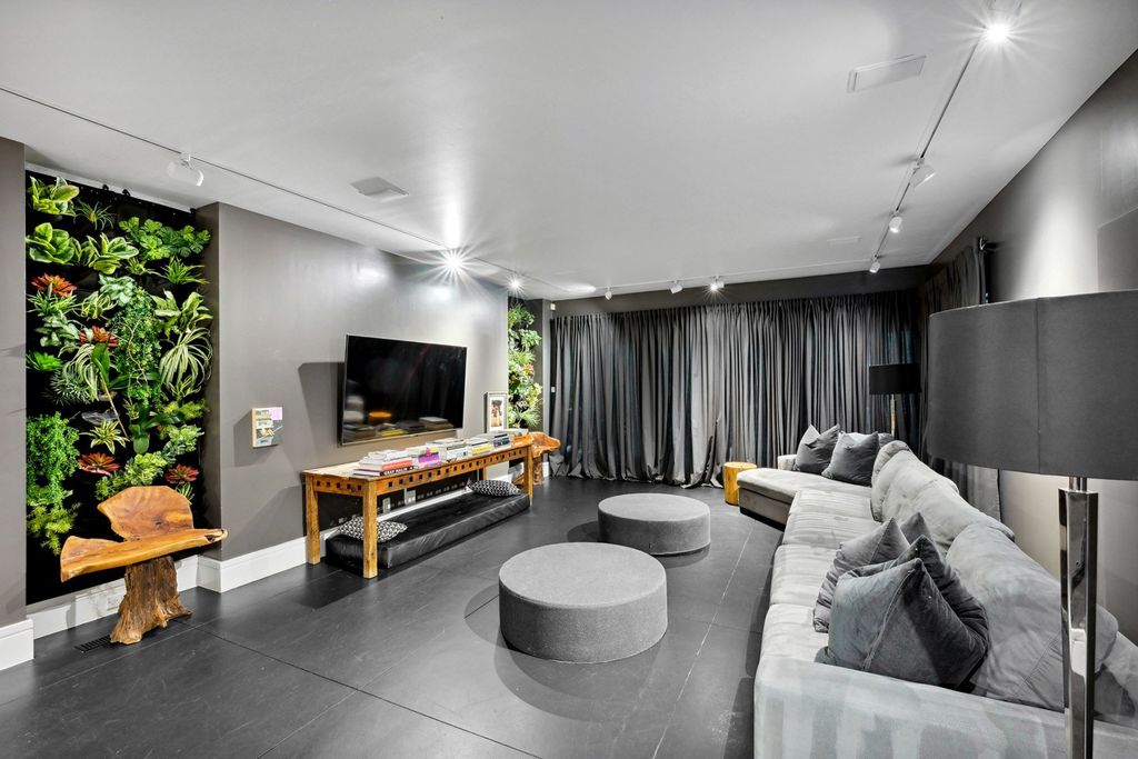 Iconic Contemporary Estate in Atlanta, Georgia: A Spectacular Landmark Listed at $2.35 Million