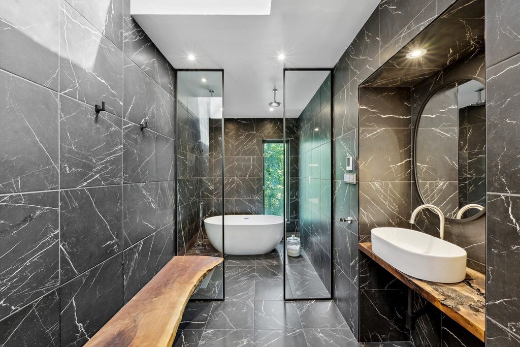 Iconic Contemporary Estate in Atlanta, Georgia: A Spectacular Landmark Listed at $2.35 Million