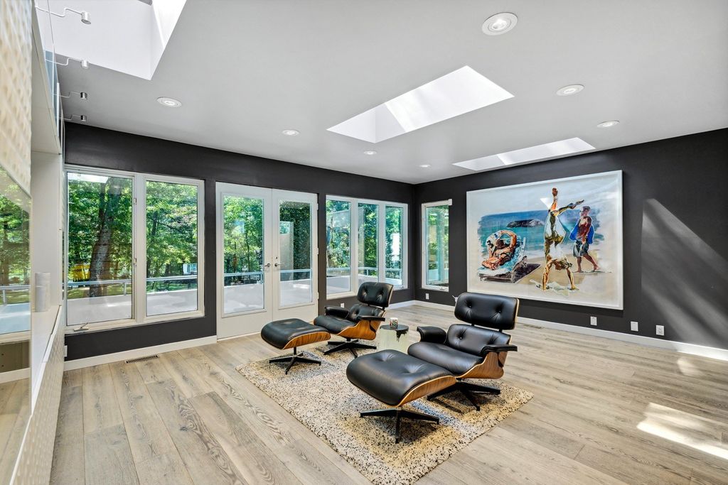 Iconic Contemporary Estate in Atlanta, Georgia: A Spectacular Landmark Listed at $2.35 Million