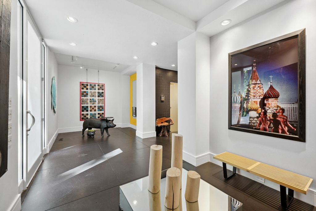 Iconic Contemporary Estate in Atlanta, Georgia: A Spectacular Landmark Listed at $2.35 Million