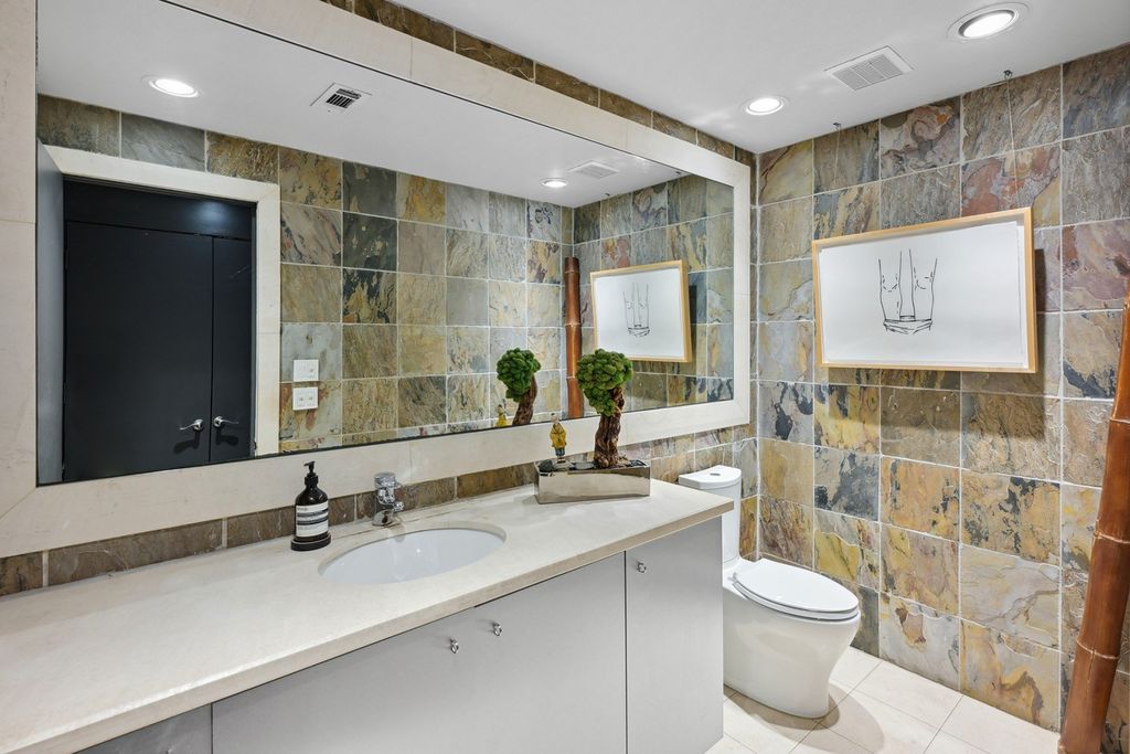 Iconic Contemporary Estate in Atlanta, Georgia: A Spectacular Landmark Listed at $2.35 Million
