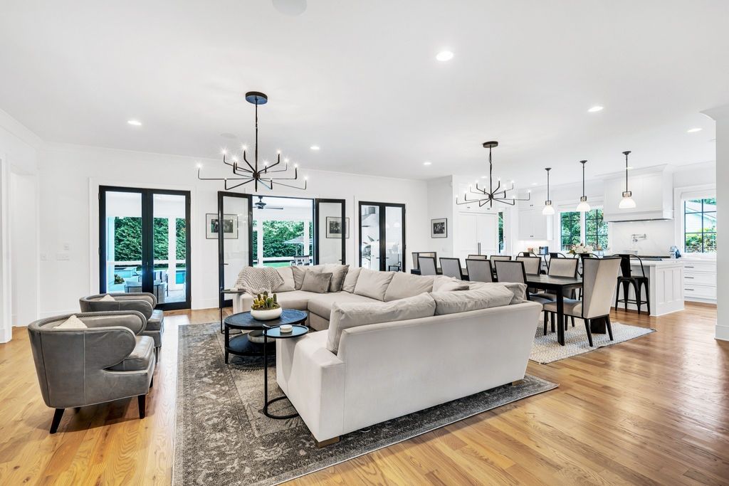 Luxurious $4.45 Million Home with Mature Landscaping Hits the Market in Nashville, Tennessee
