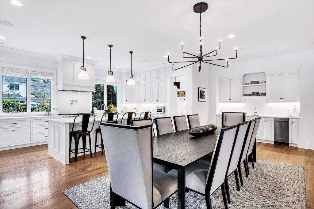 Luxurious $4.45 Million Home with Mature Landscaping Hits the Market in Nashville, Tennessee