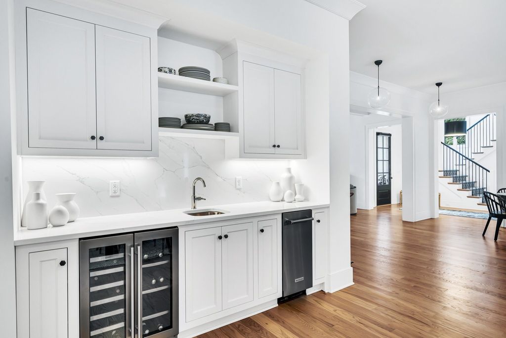 Luxurious $4.45 Million Home with Mature Landscaping Hits the Market in Nashville, Tennessee