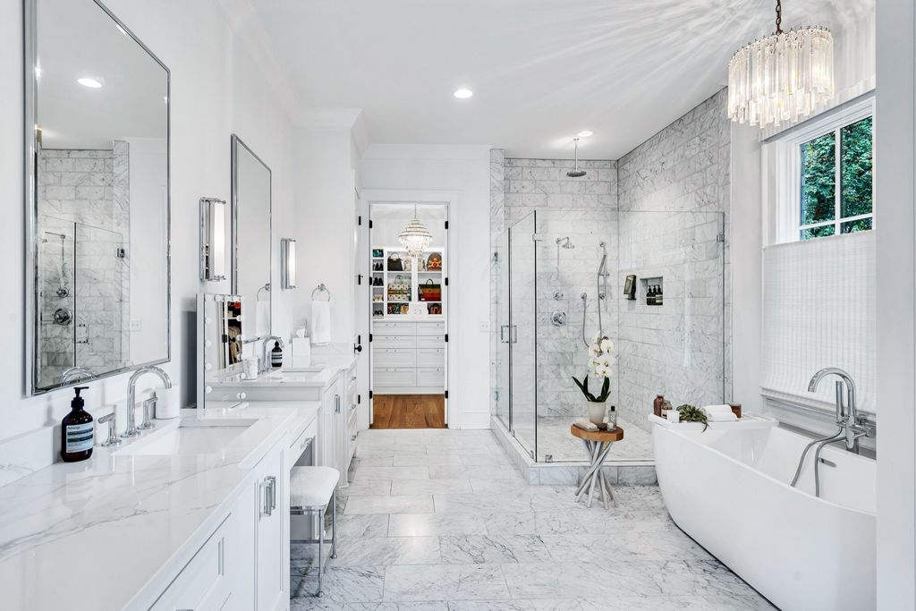 Luxurious $4.45 Million Home with Mature Landscaping Hits the Market in Nashville, Tennessee