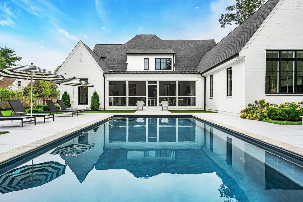 Luxurious $4.45 Million Home with Mature Landscaping Hits the Market in Nashville, Tennessee