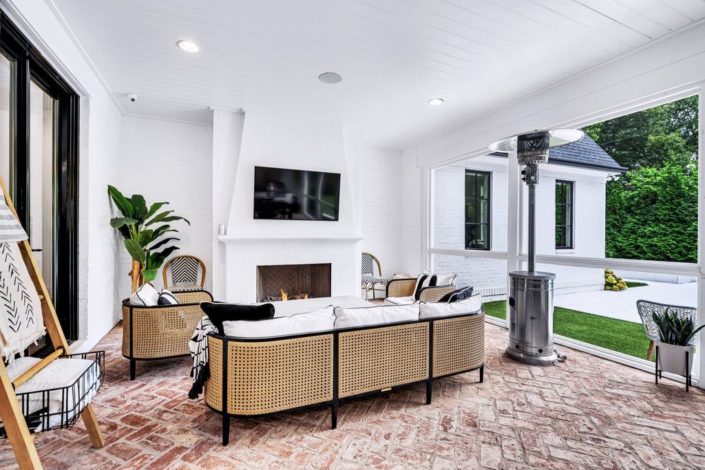 Luxurious $4.45 Million Home with Mature Landscaping Hits the Market in Nashville, Tennessee