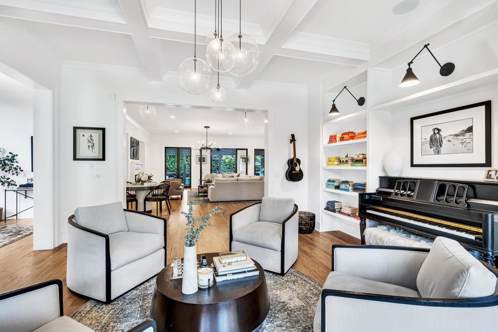Luxurious $4.45 Million Home with Mature Landscaping Hits the Market in Nashville, Tennessee