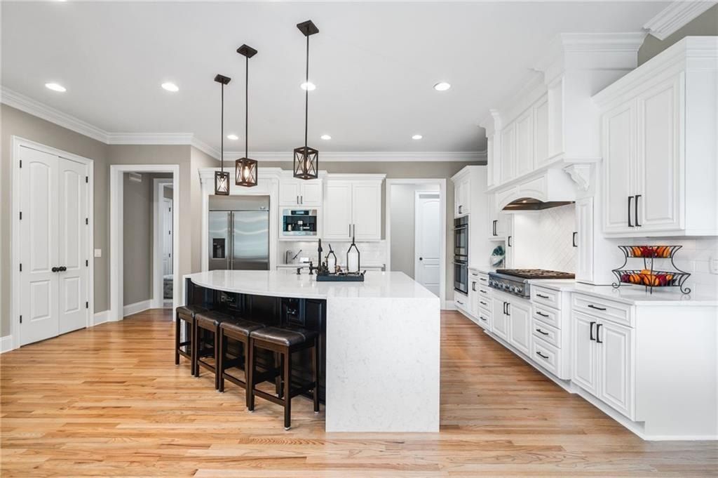 Luxurious Home Offering an Enchanting Ambiance by the Lakeside in Acworth, Georgia Priced at $2 Million