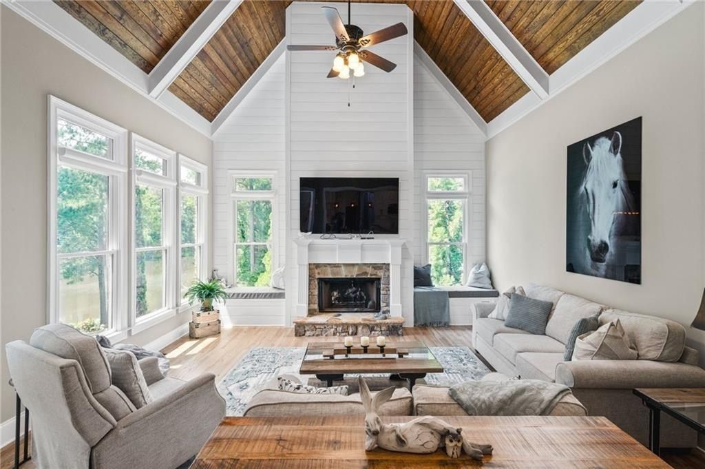 Luxurious Home Offering an Enchanting Ambiance by the Lakeside in Acworth, Georgia Priced at $2 Million