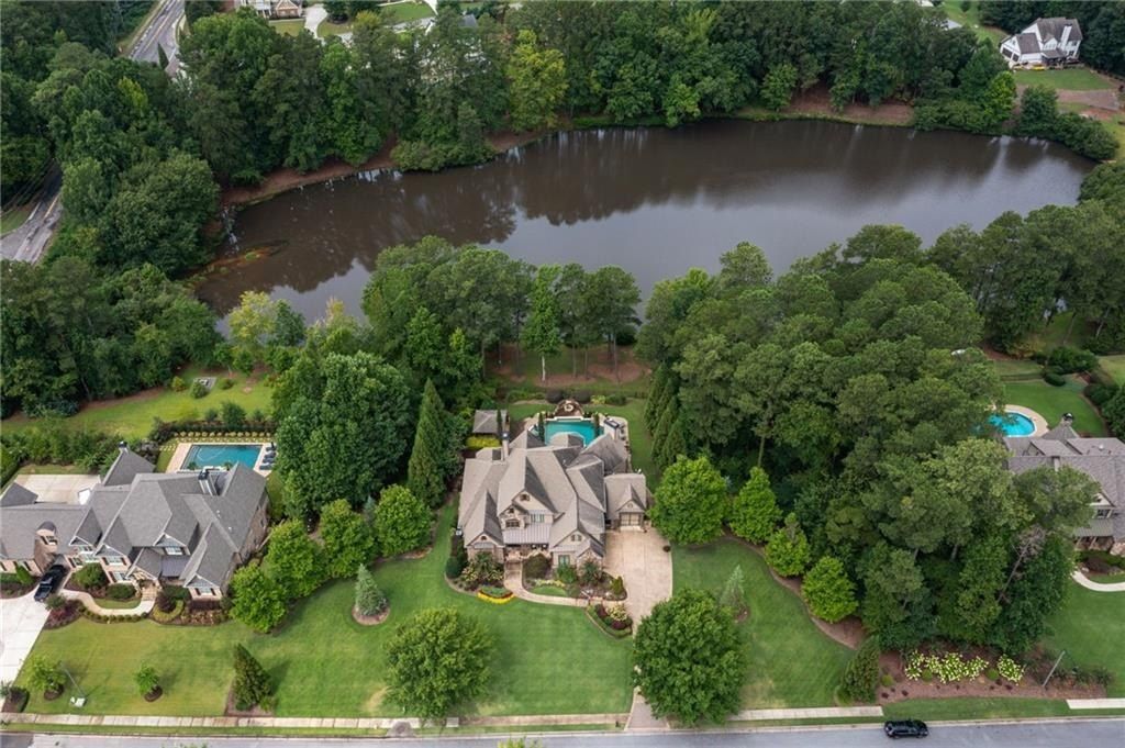 Luxurious Home Offering an Enchanting Ambiance by the Lakeside in Acworth, Georgia Priced at $2 Million