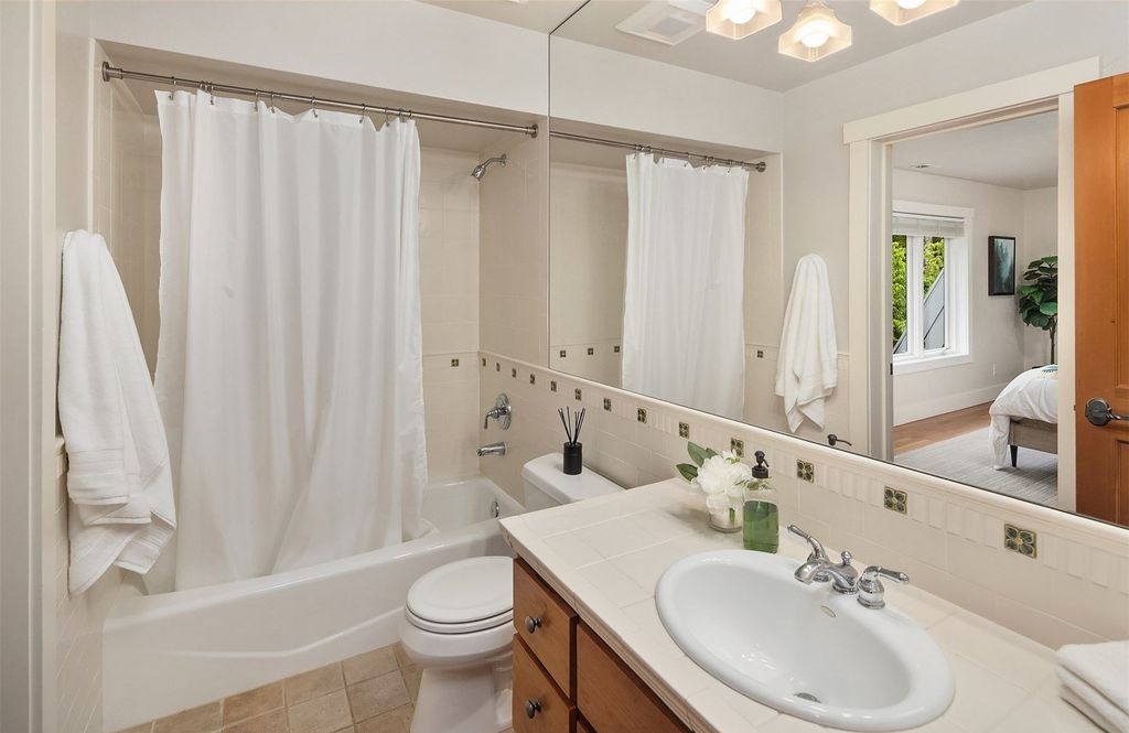 Luxurious Uplands Home in North Bend, Washington with Breathtaking Views of Mt. Si Listed at $3.75 Million