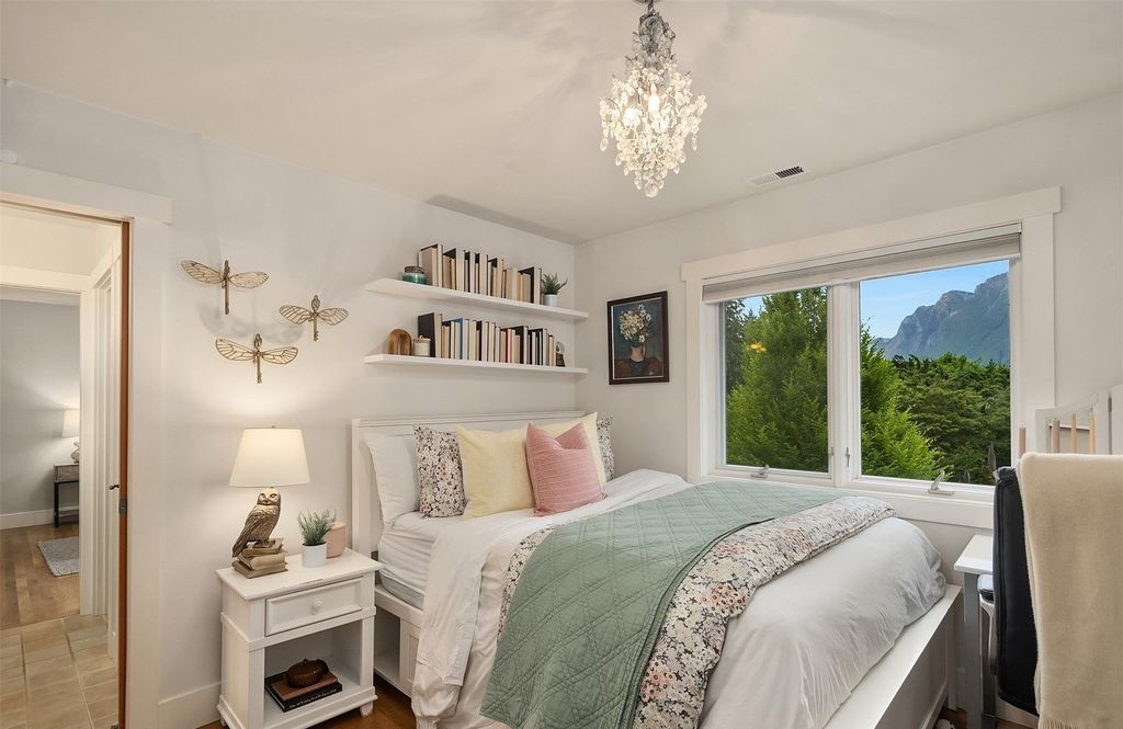 Luxurious Uplands Home in North Bend, Washington with Breathtaking Views of Mt. Si Listed at $3.75 Million