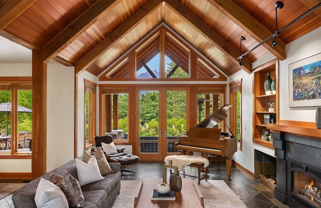 Luxurious Uplands Home in North Bend, Washington with Breathtaking Views of Mt. Si Listed at $3.75 Million