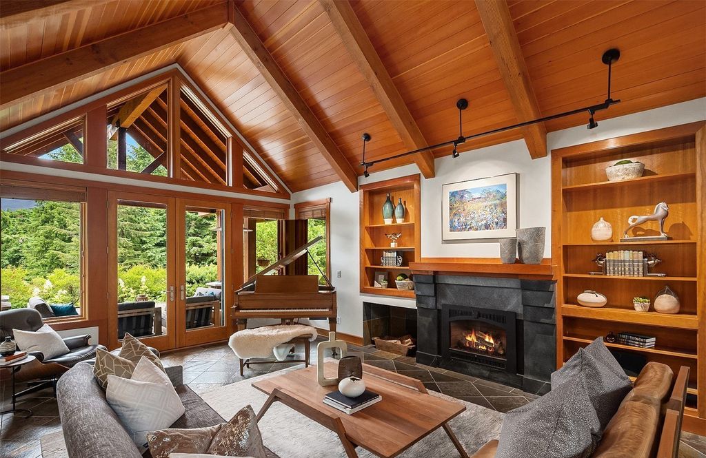 Luxurious Uplands Home in North Bend, Washington with Breathtaking Views of Mt. Si Listed at $3.75 Million