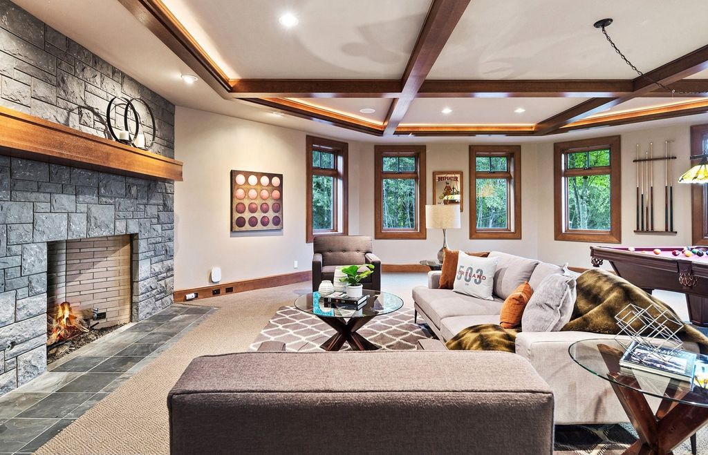 Secluded Elegance: $4.98 Million Portland, Oregon Estate Epitomizes Incomparable Retreat-Style Living