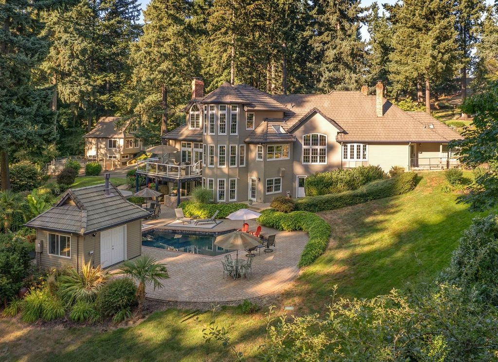 Secluded Oasis: Expansive Outdoor Living and Tranquility in Tualatin, Oregon Listing for $2.475 Million